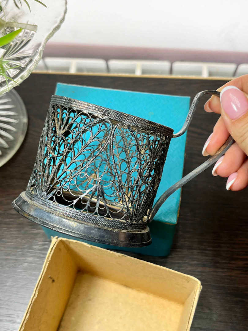 Подстаканник в фабричной коробке. Мстерский з-д ХИ "Ювелир". Скань, филигрань. Винтаж. Картинка 4